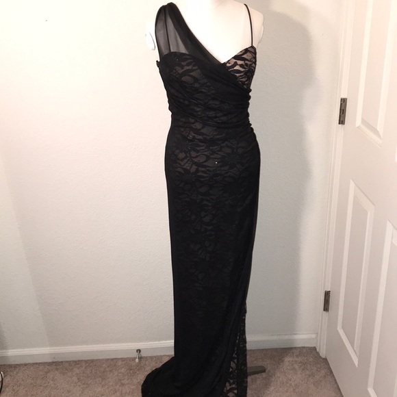 Long Black/tan floor length sequined lace dress - Picture 3 of 10